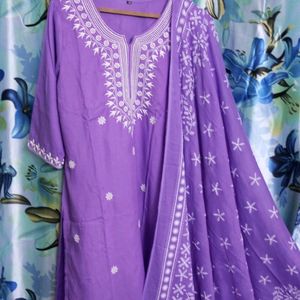 New/Unused Embroidered Kurta Full Set