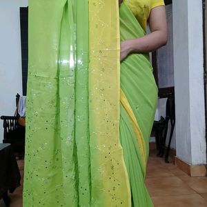 Saree💚💛