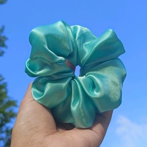 Scrunchies Set Of 2