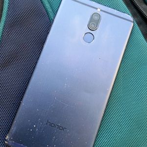 Honor 9i Only Display Dalwana Padegi