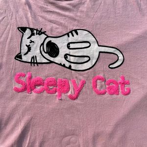 Sleepy Cat T- Shirt 😍