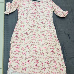 Floral Kurta Size S