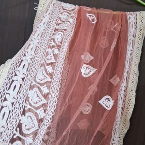 A Beautiful Dupatta With Emboidery Work