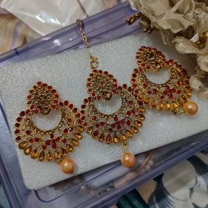 New Price *Beautiful Earings And Tikka*