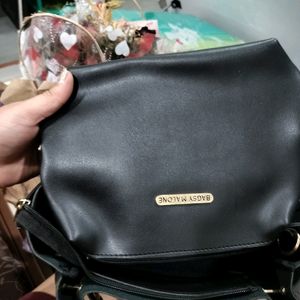 Hand bag