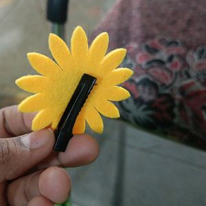 cute sunflower hair clip