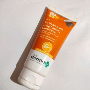 Derma Co 1% Hyaluronic Long Lasting Sunscreen