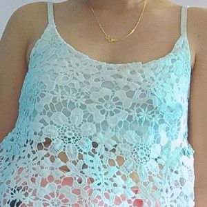 Lace Crop Top Sleevless