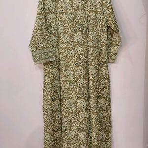 Floral Print Straight Kurta Set