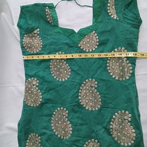 Embroidered Green Kurti With Dupatta Set