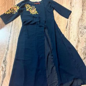 Beautiful Navy Blue Kurti With Plazo Set 💙