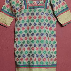 Short Kurta For Women(S-M)