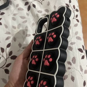 I Phone 11 PAW Case