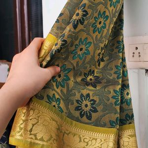 SILK SAREE 🥻 ✨️ INA BEAUTIFUL 😍 CONDITION