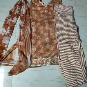 Kurta Suit Set