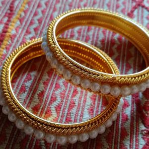 Moti Bangles