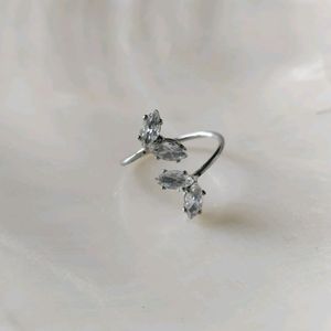 Petal Detail Adjustable Silver Ring.