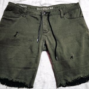 Olive green color beautiful shorts for women💚💚