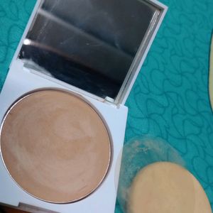 Just Herbs Mattify And Hydrating Compact Powder