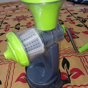 Hand Juicer And Mixer