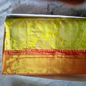 Kanchi Pattu Saree With Blouse