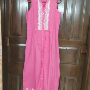 🎀PRICE DROP 💧GLOBAL DESI PINK  GOWN IN XS Size