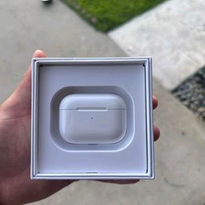 Airpod Pro 2nd Generation in white Colour