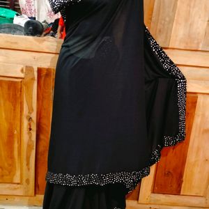 Beautiful Black 🖤 Saree With Unstitched Blouse