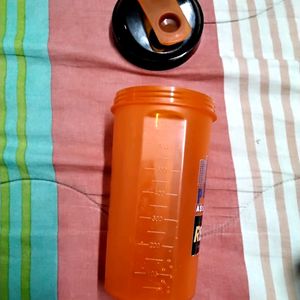 Protein Shaker Bottle