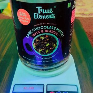 True Elements Dark Chocolate musli