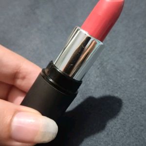 SWISS BEAUTY MATT LIPSTICK 💄