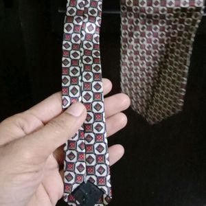 Tie .