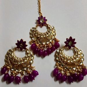 Purple Colour Kundan Earrings With Maangtika