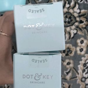 Dot And Key Hyaluronic Body Lotion