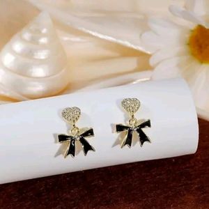 Korean Black Bow Studded Heart Earrings