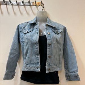 Classy Crop Demin Jacket