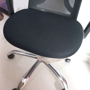 Rolling Office Chair