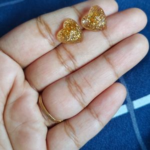 Resin Sparkle Heart Stu Earrings