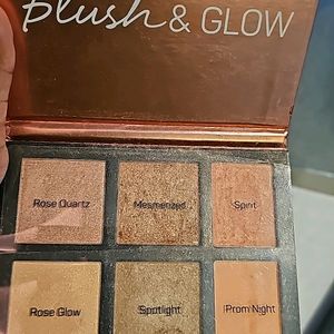 PS... Blush And Glow Face Palette