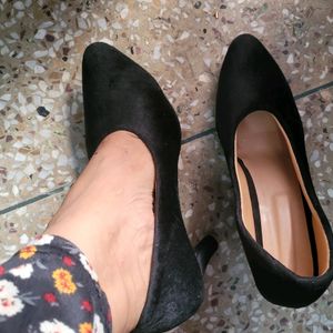 Fancy Black Pencil Heels Sandal For Woman