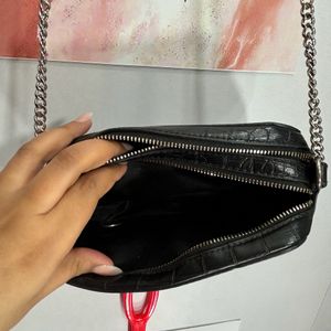 H&M Dual Pocket Sling