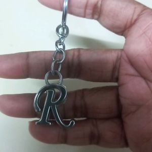 R Keychain  Sliver