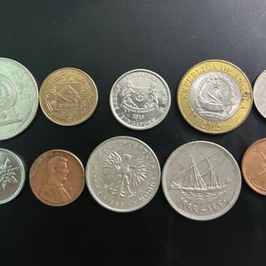 10 coins From Ten Different Countries