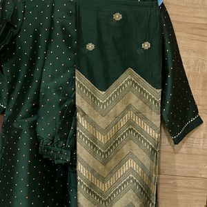 Beautiful Silk Green Kurta Set