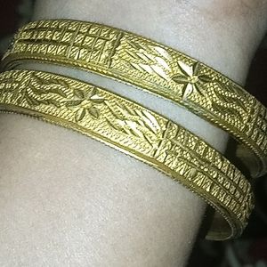 One Gram Gold Matt Finish Bangles