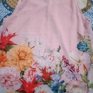 Beautiful Pink Sleeveless Top In 42 Bust