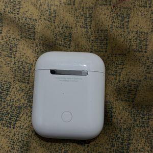 Apple AirPods 2nd Gen