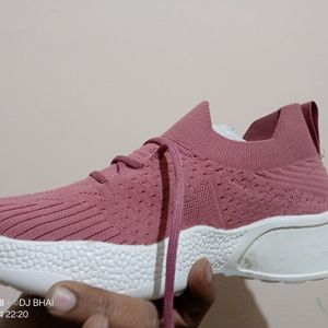 New Without Tag Ladies Sports Shoes