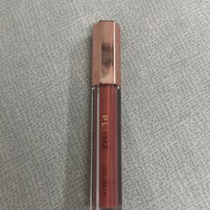 LIQUID LIPSTICK