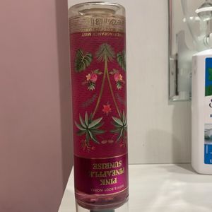 BATH& BODY WORKS PINK PINEAPPLE SUNRISE MIST